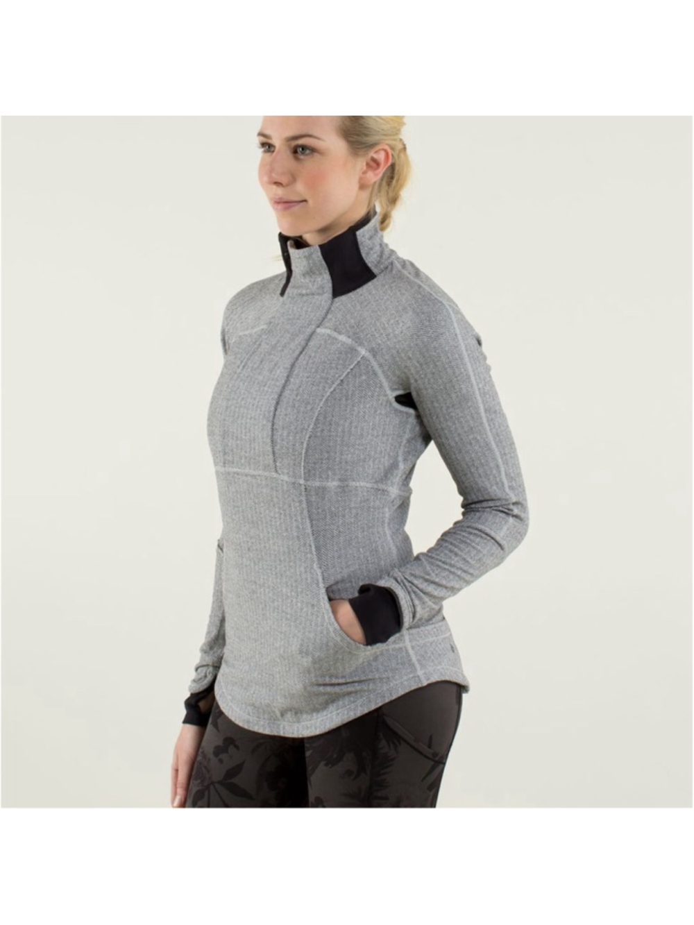 Lululemon Base Runner 1/2 Zip Heathered Herringbone Heathered Black/White 6